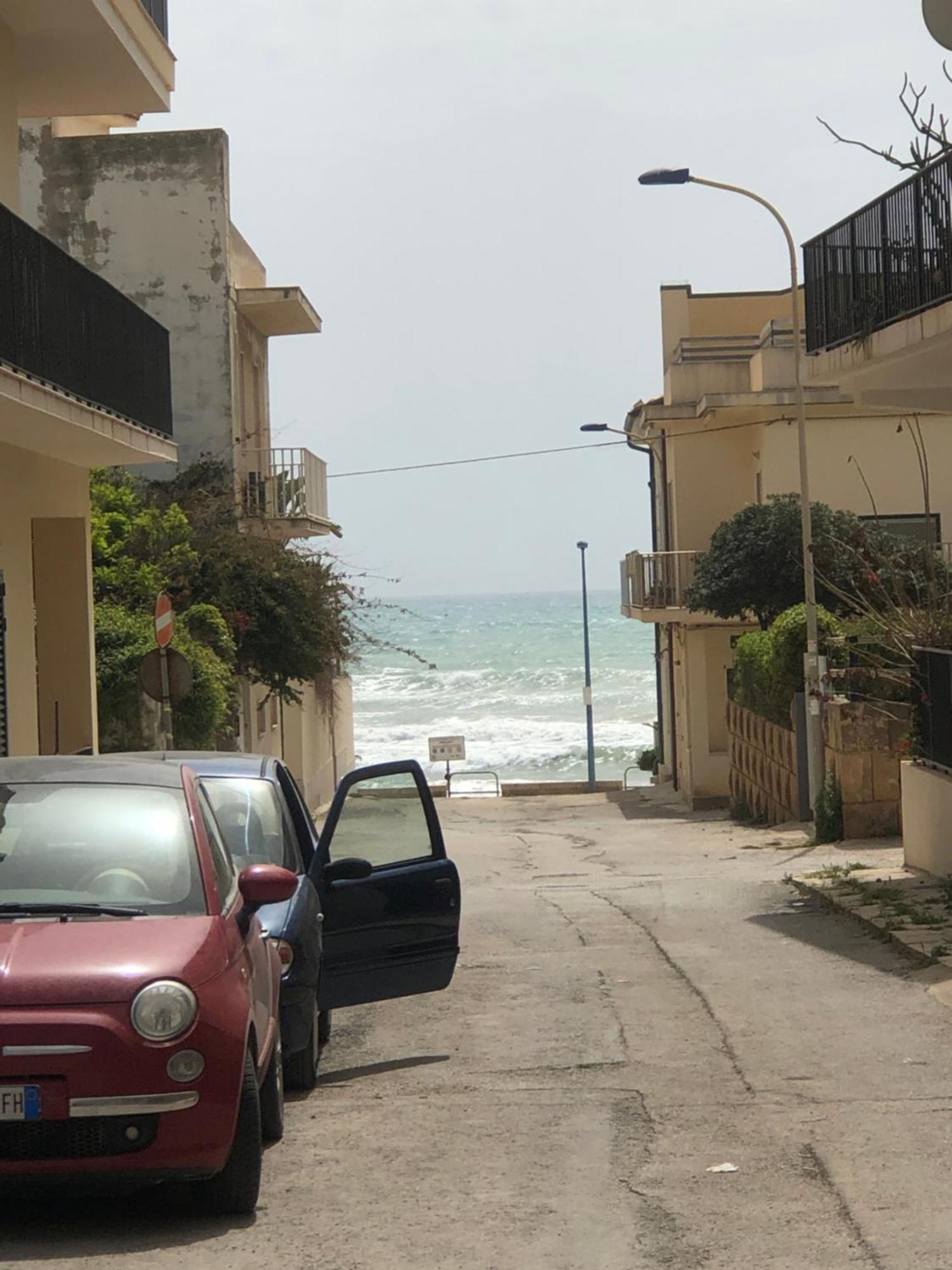 Casa Dorina Charme E Comfort A 100 M Dal Mare Donnalucata  Esterno foto